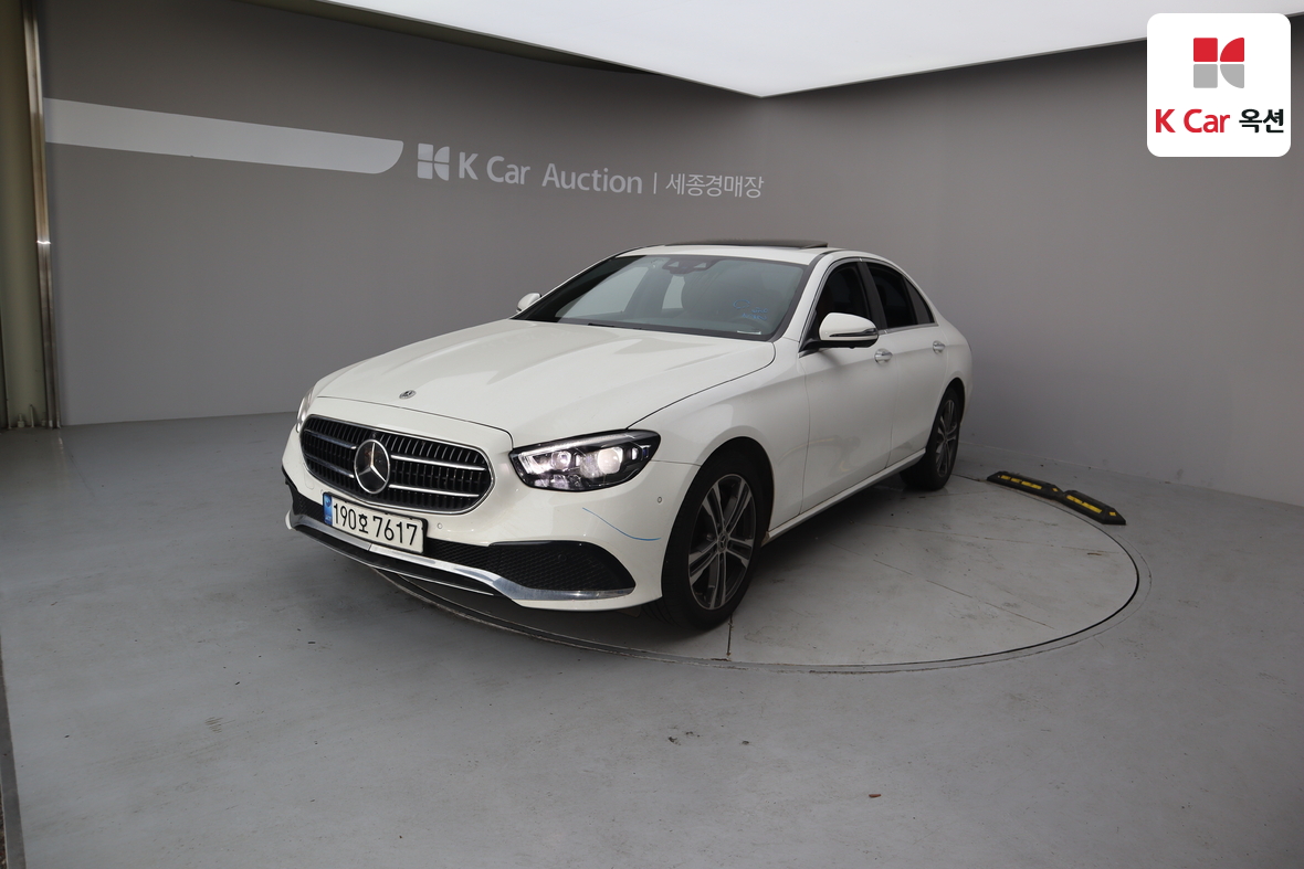 مرسيدس - E-CLASS (2022)