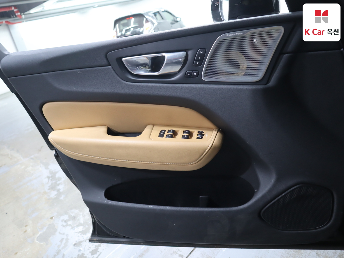 فولفو - XC60 (2020)