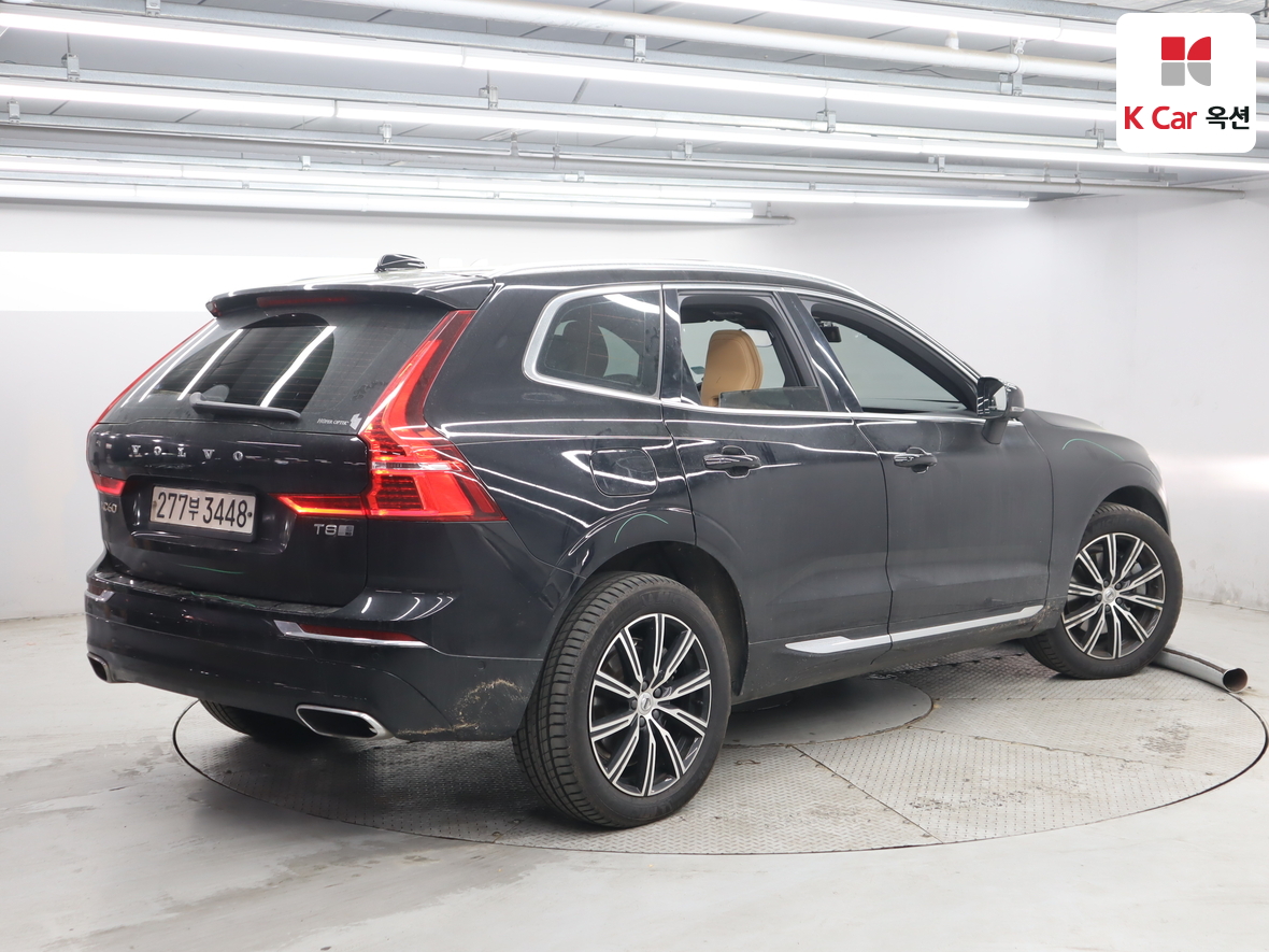 فولفو - XC60 (2020)