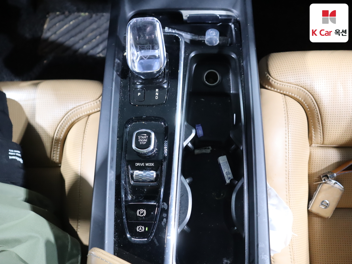 فولفو - XC60 (2020)