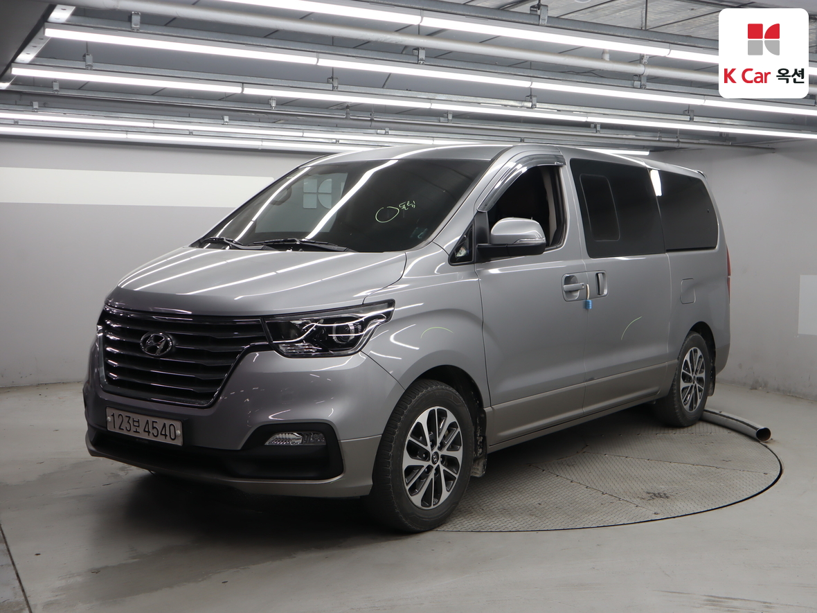هيونداي - H1 (2020)