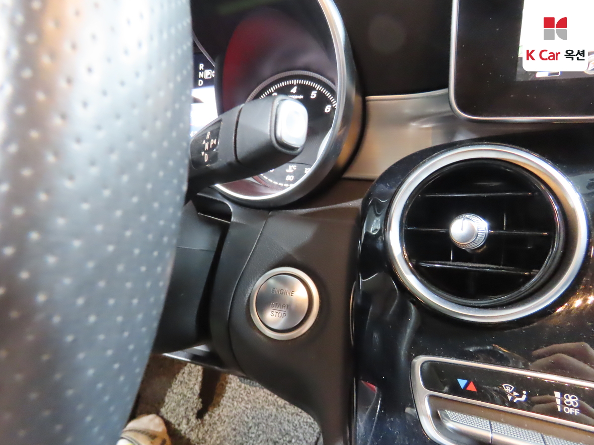 مرسيدس C-CLASS