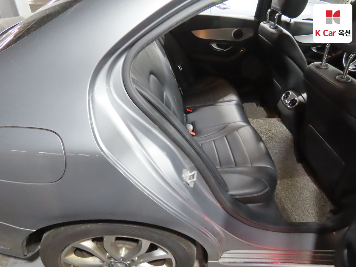 مرسيدس C-CLASS