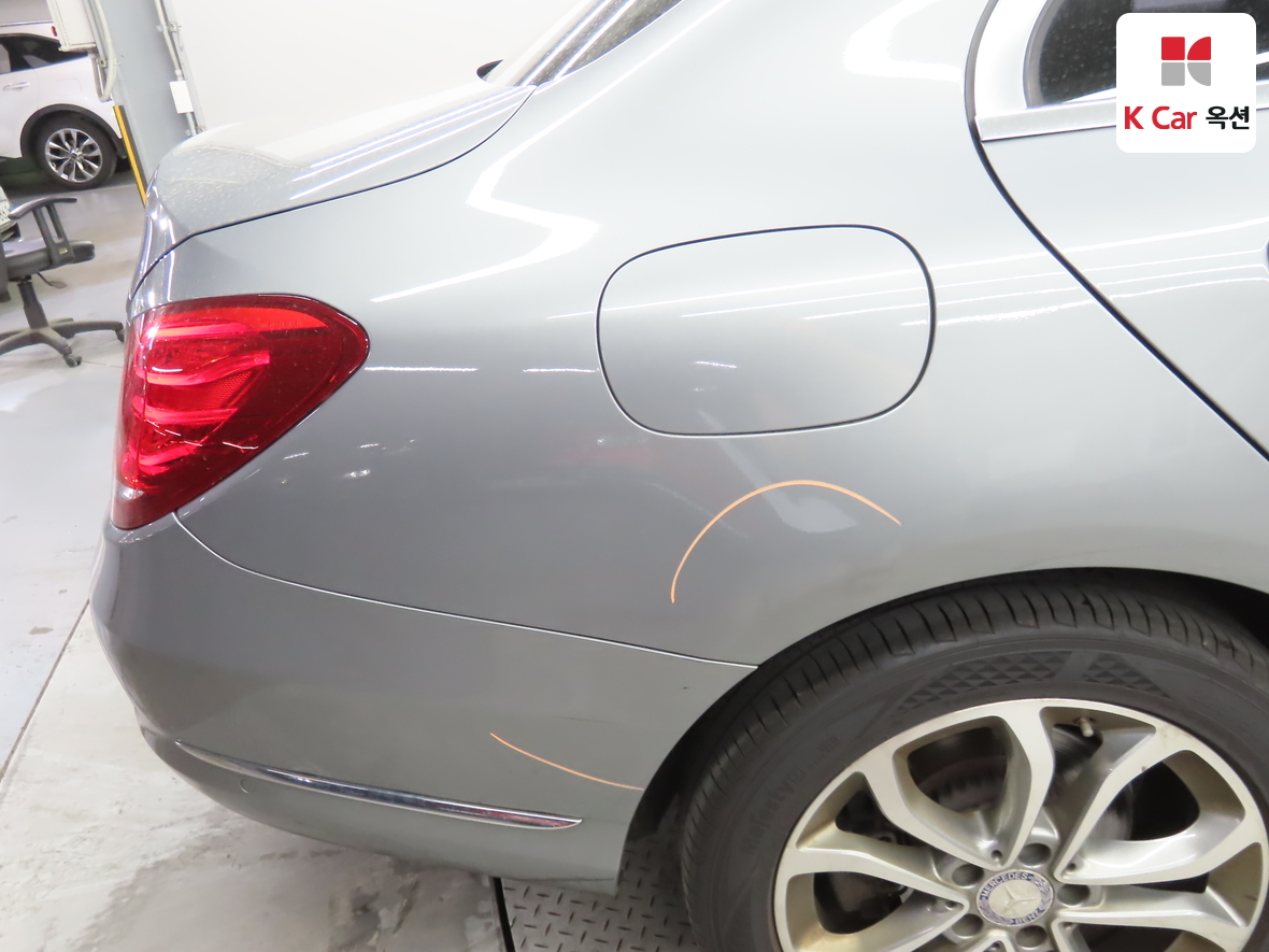مرسيدس C-CLASS