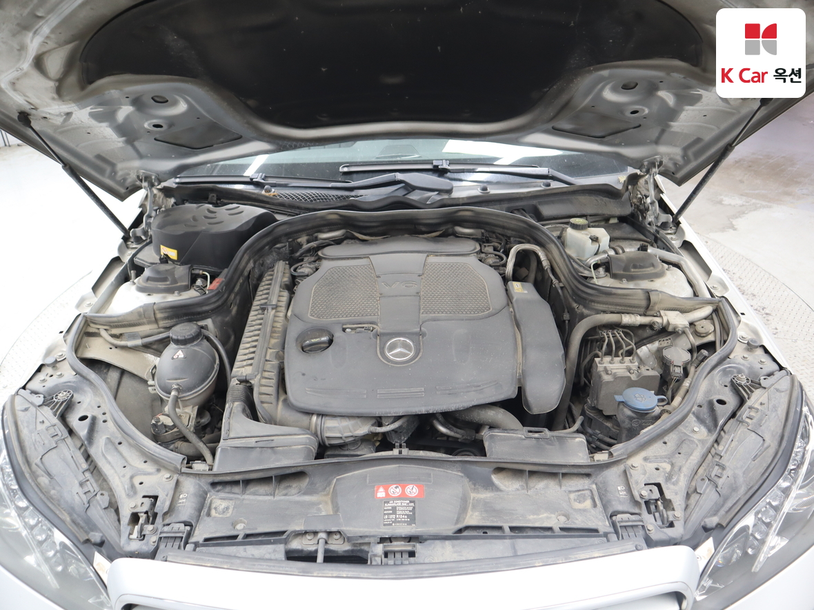 مرسيدس E-CLASS