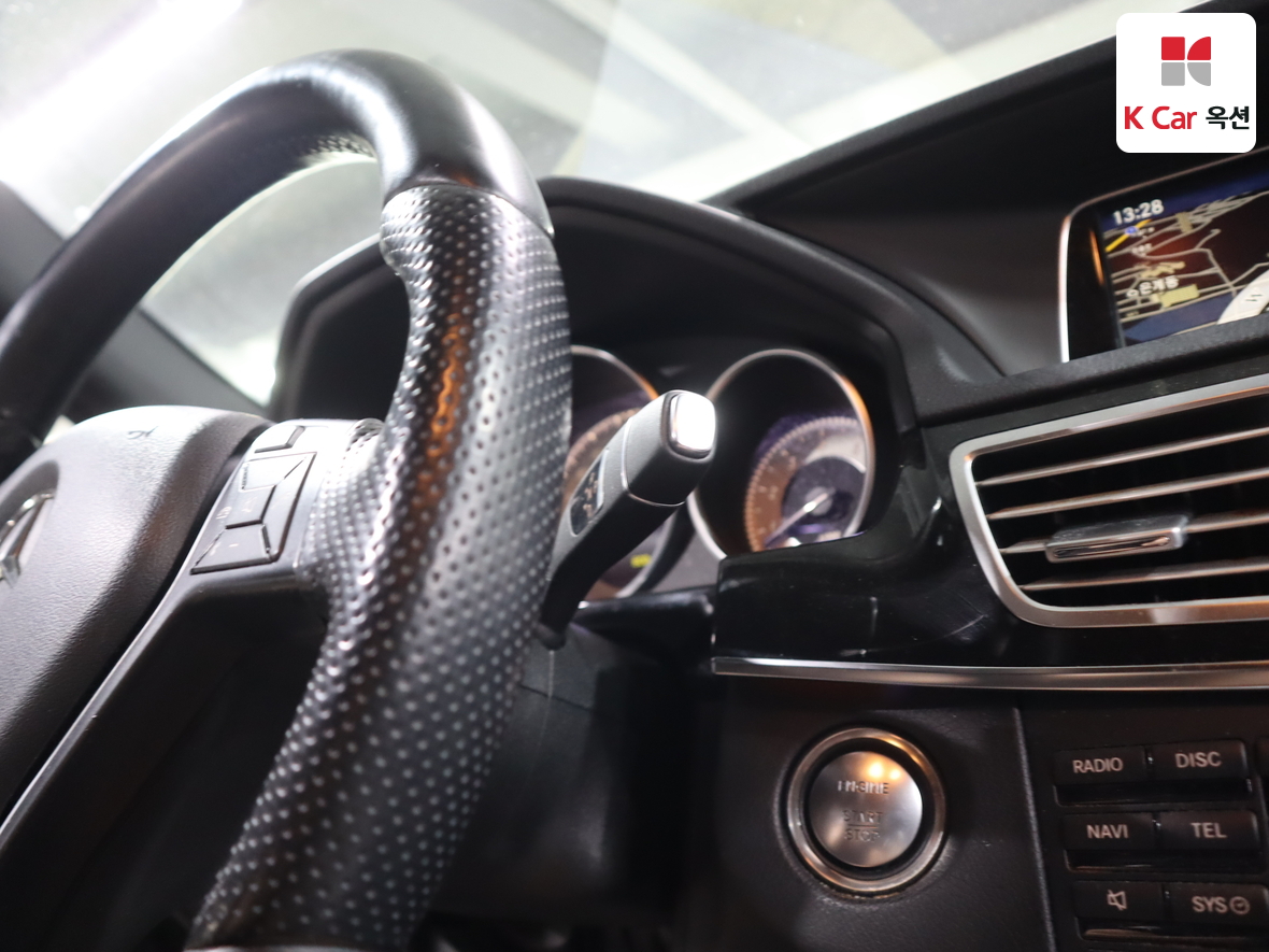 مرسيدس E-CLASS