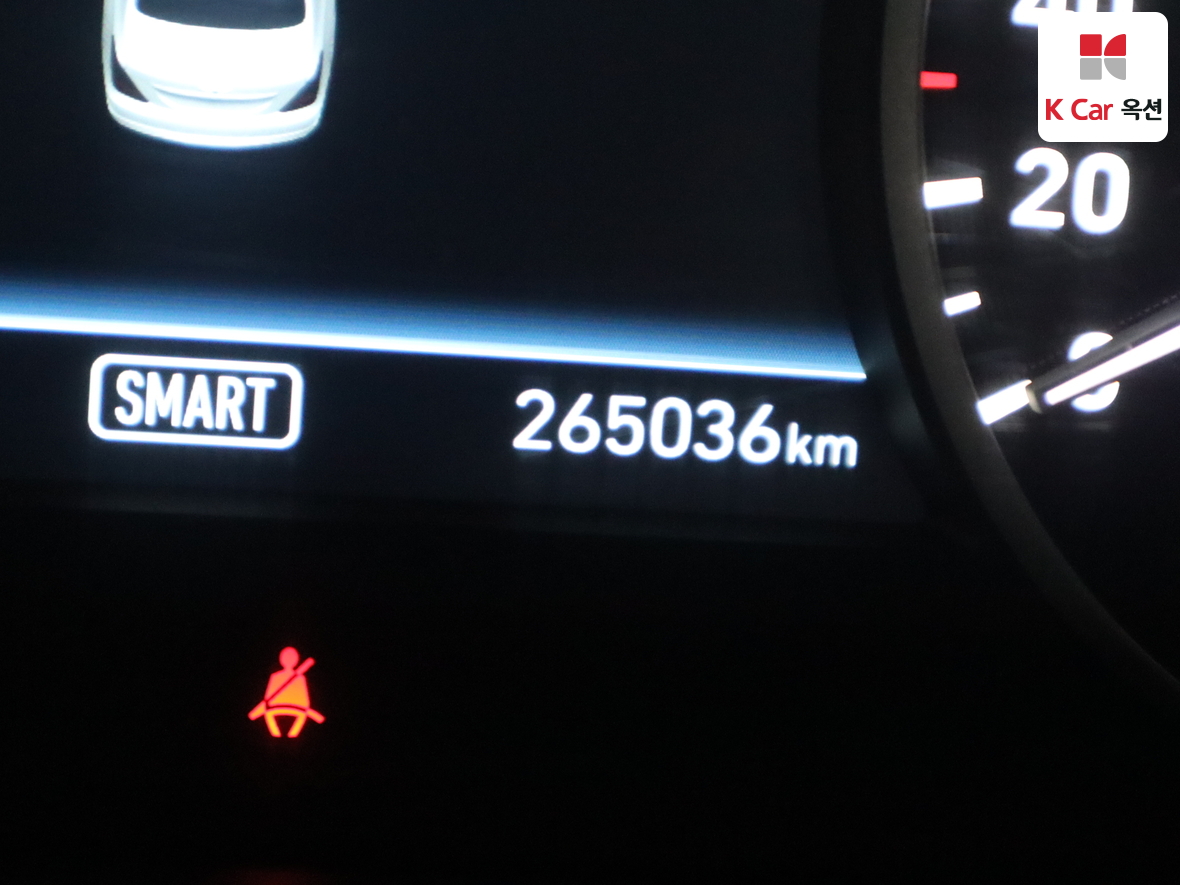 جينسس EQ900