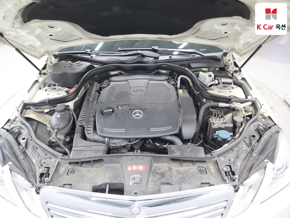 مرسيدس E-CLASS