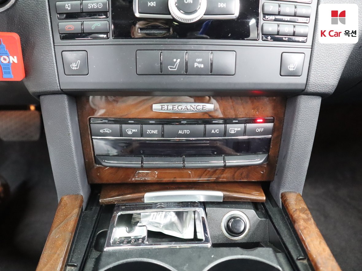 مرسيدس E-CLASS