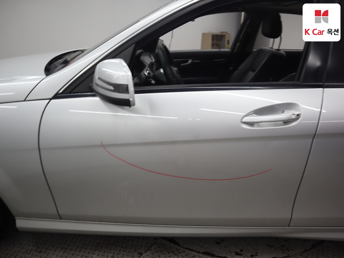 مرسيدس C-CLASS