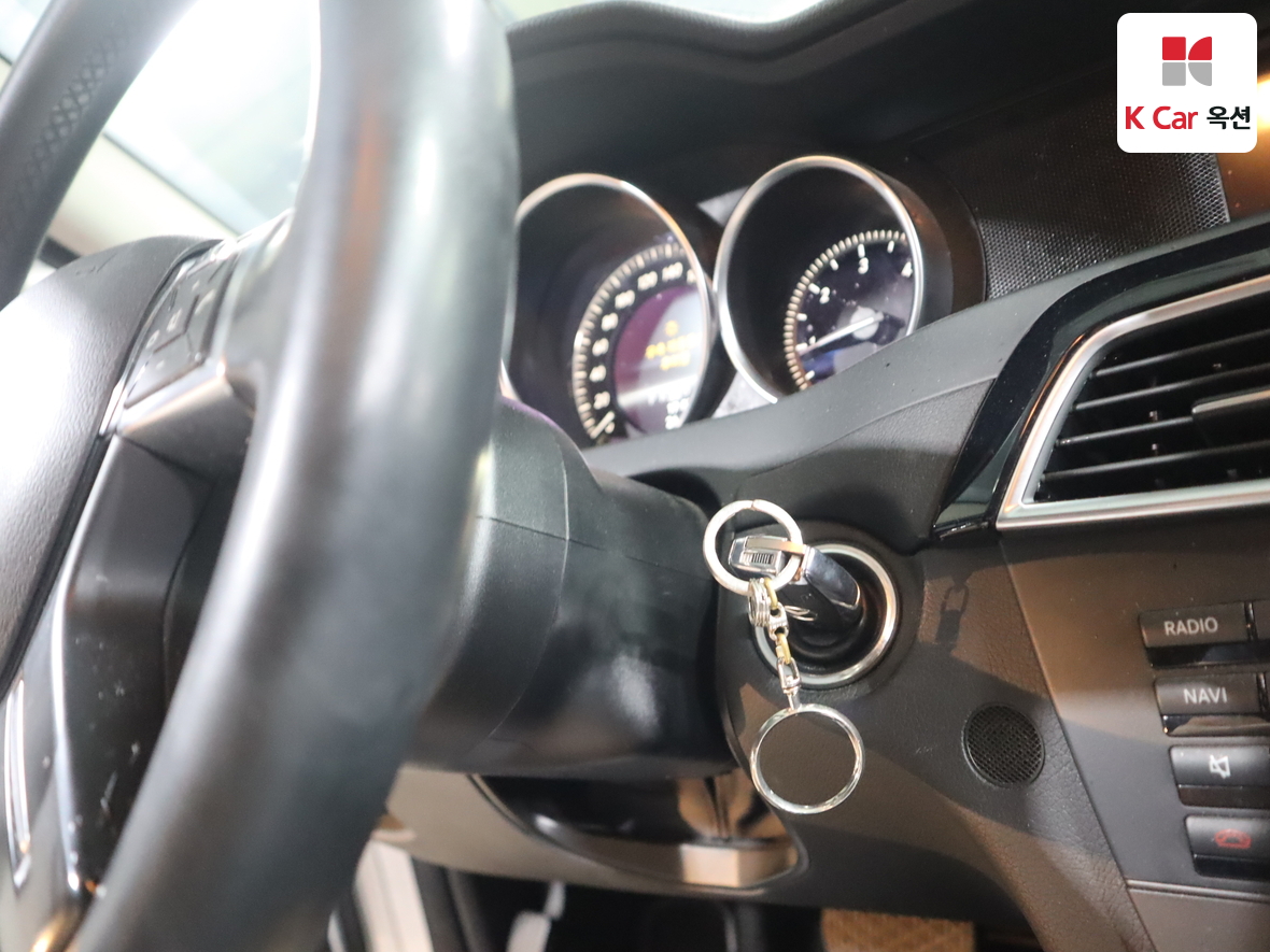 مرسيدس C-CLASS