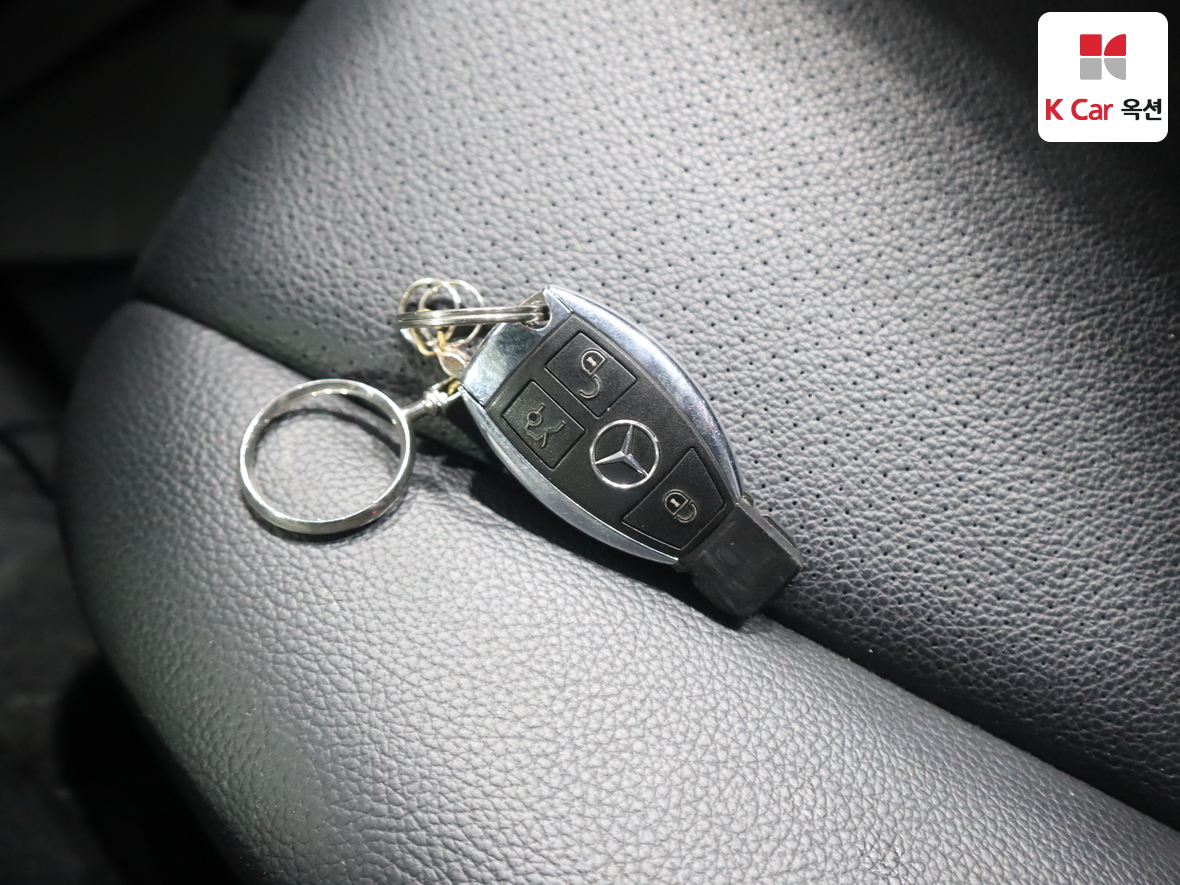 مرسيدس C-CLASS