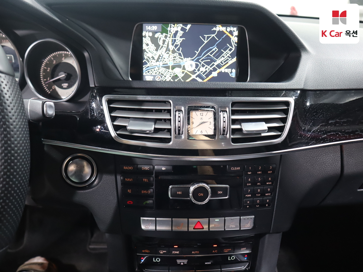 مرسيدس E-CLASS