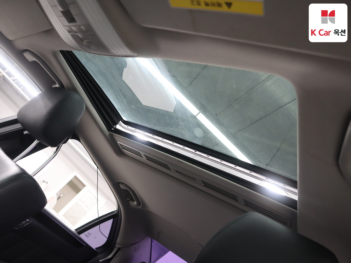 مرسيدس E-CLASS