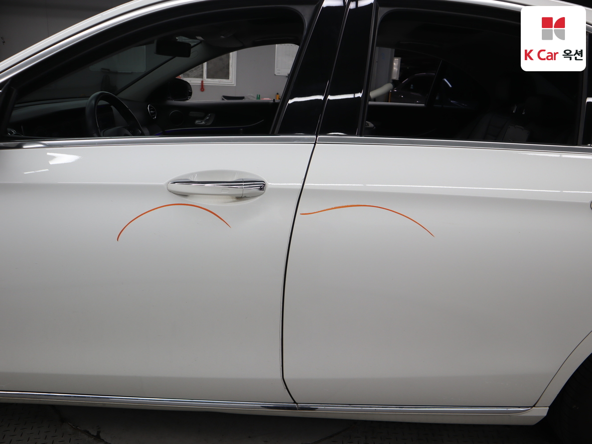 مرسيدس E-CLASS