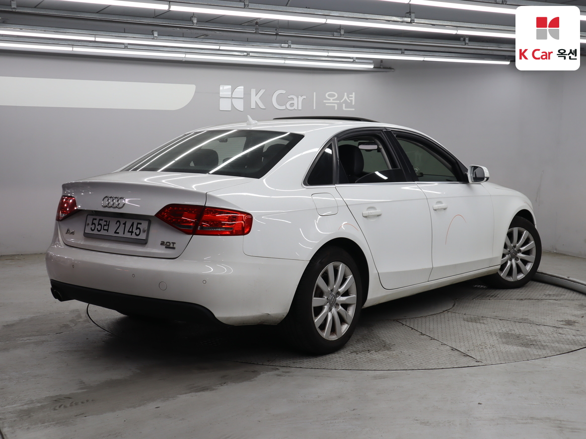 أودي A4