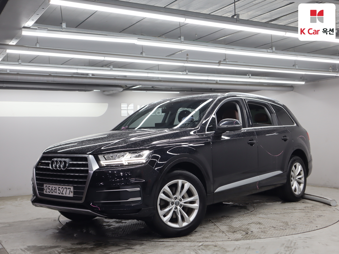 أودي Q7