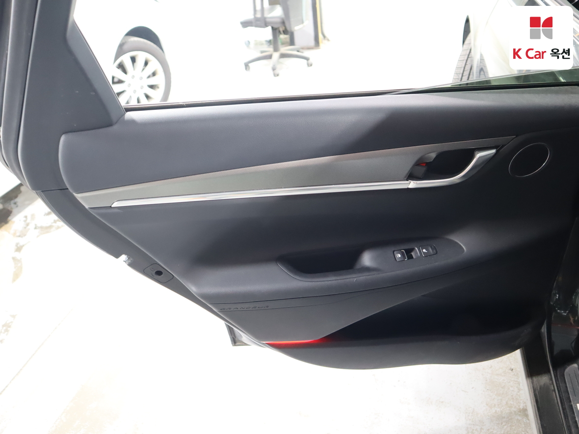 هيونداي أزيرا