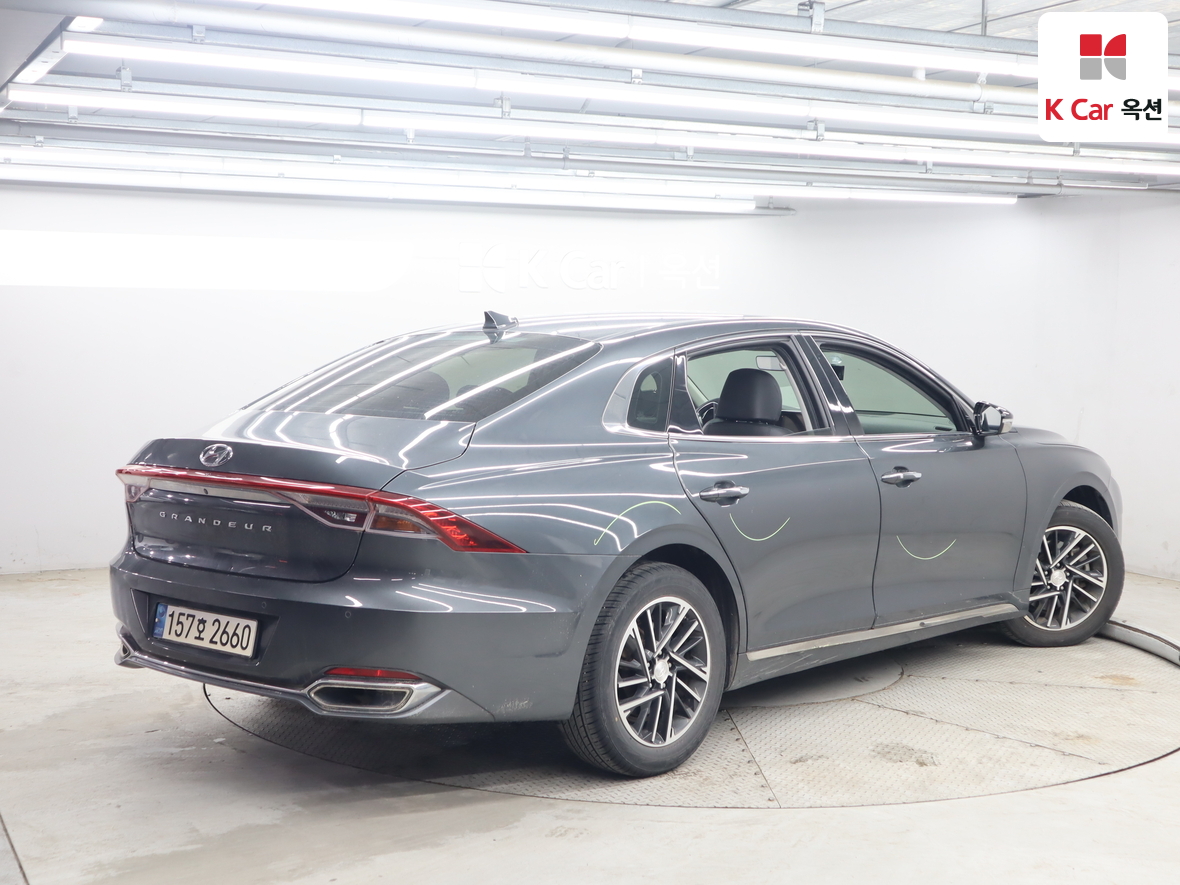 هيونداي أزيرا