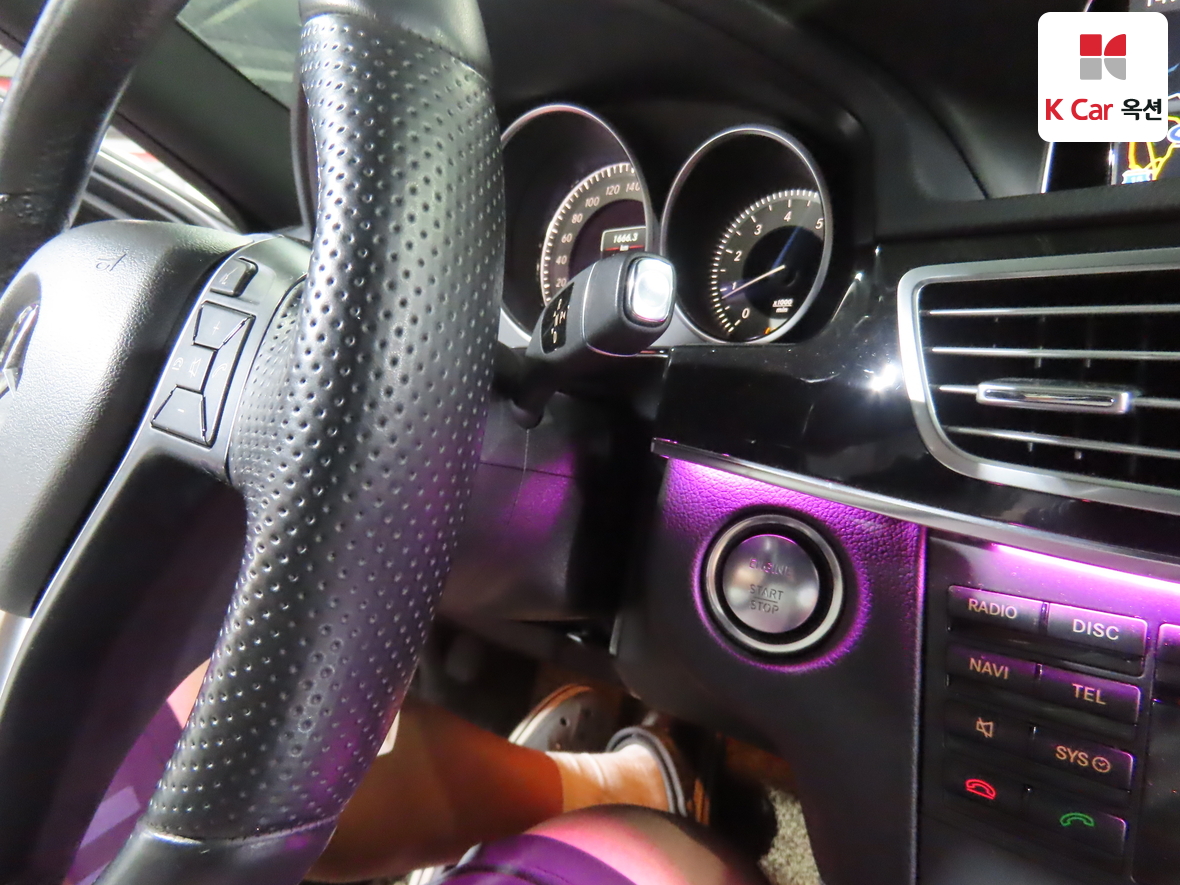 مرسيدس E-CLASS