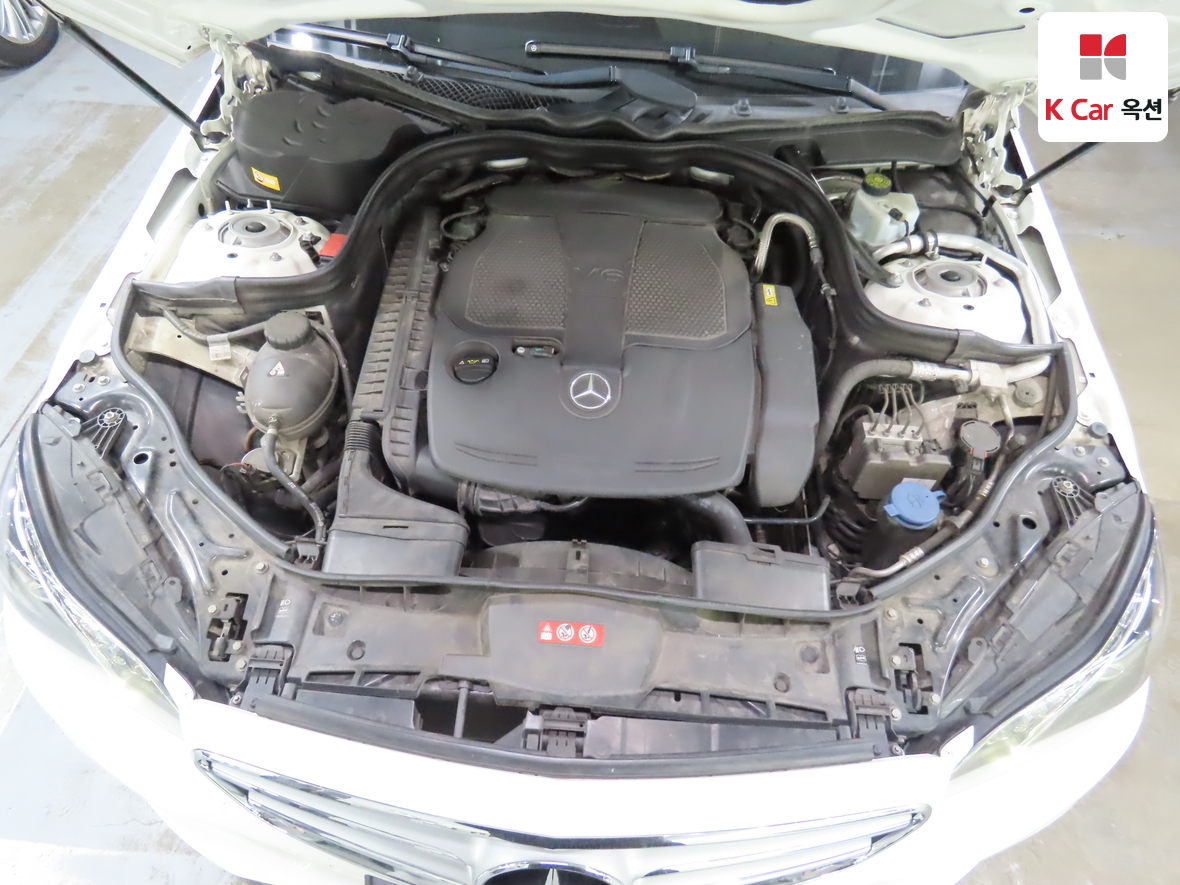 مرسيدس E-CLASS