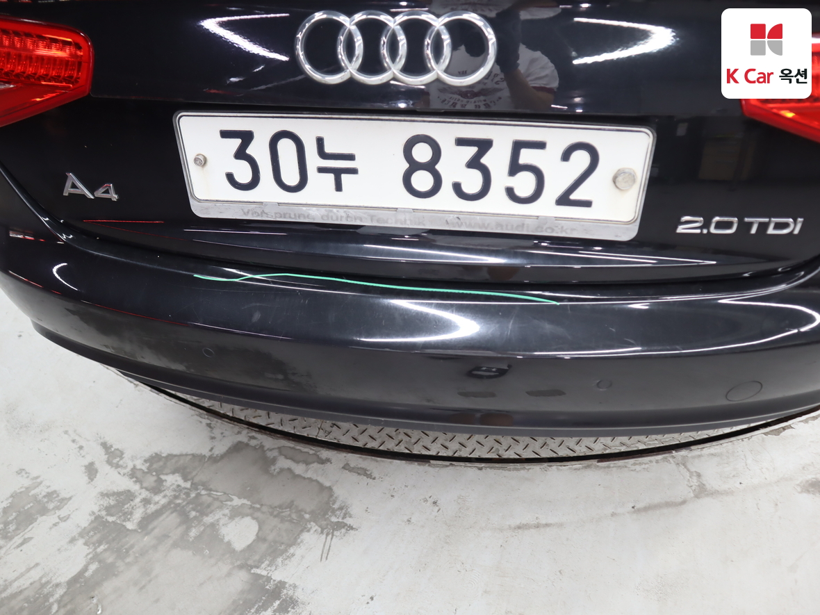 أودي A4