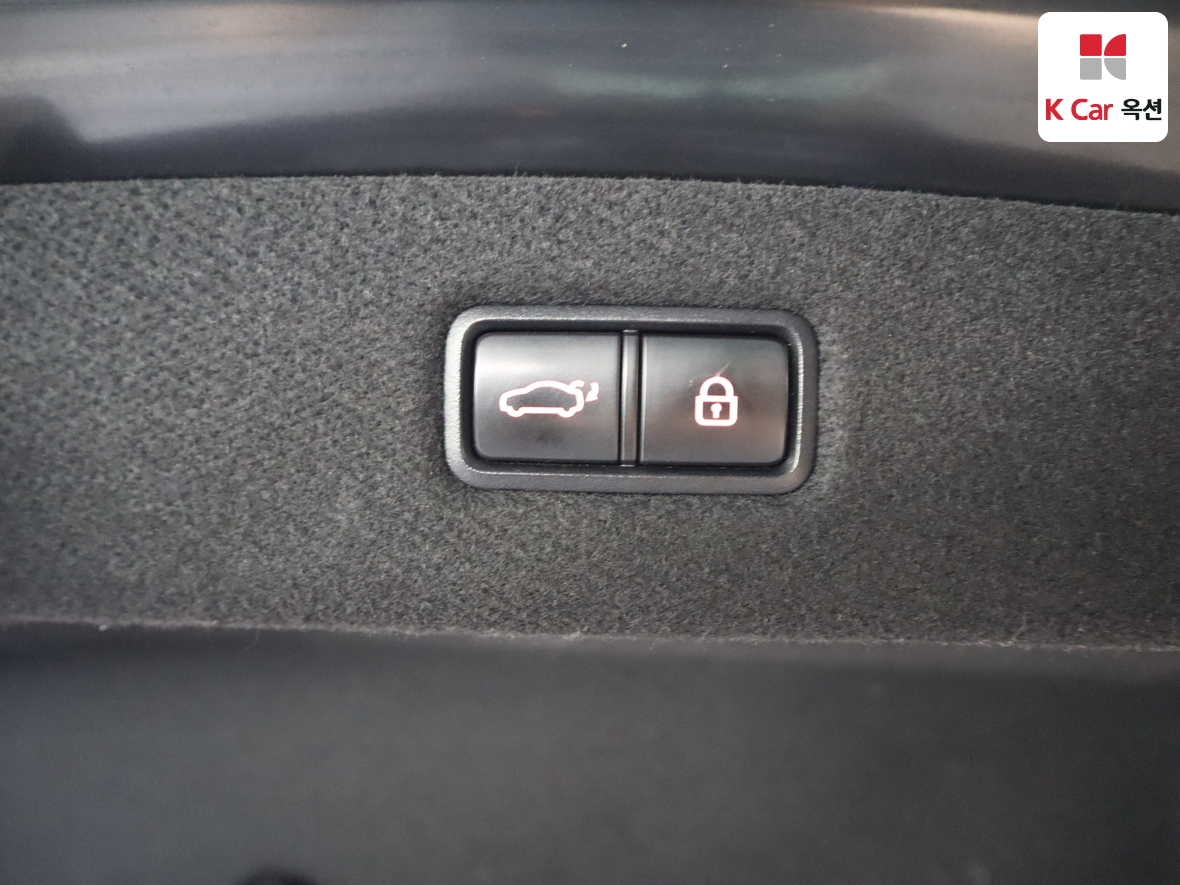 جينسس EQ900