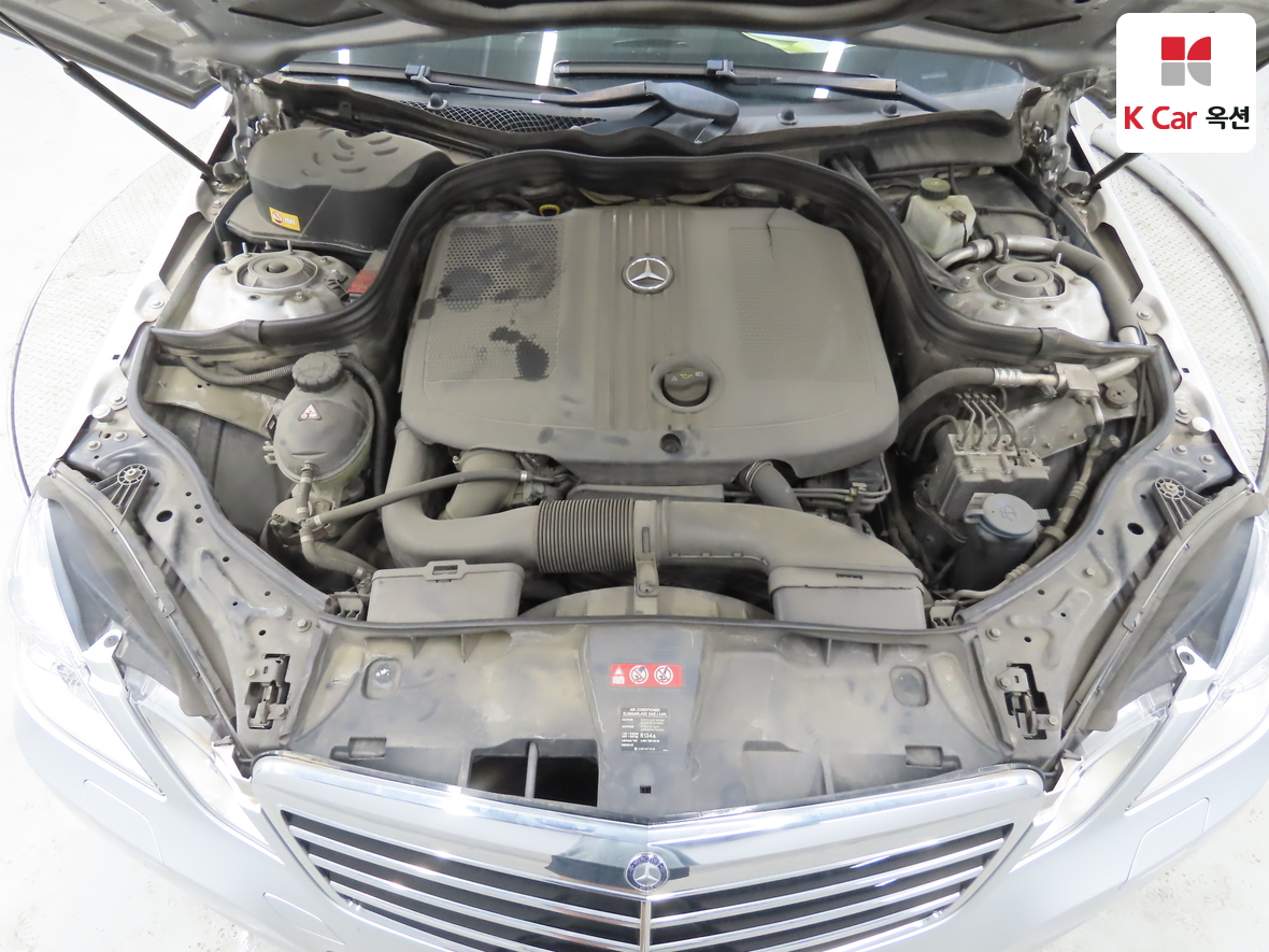 مرسيدس E-CLASS