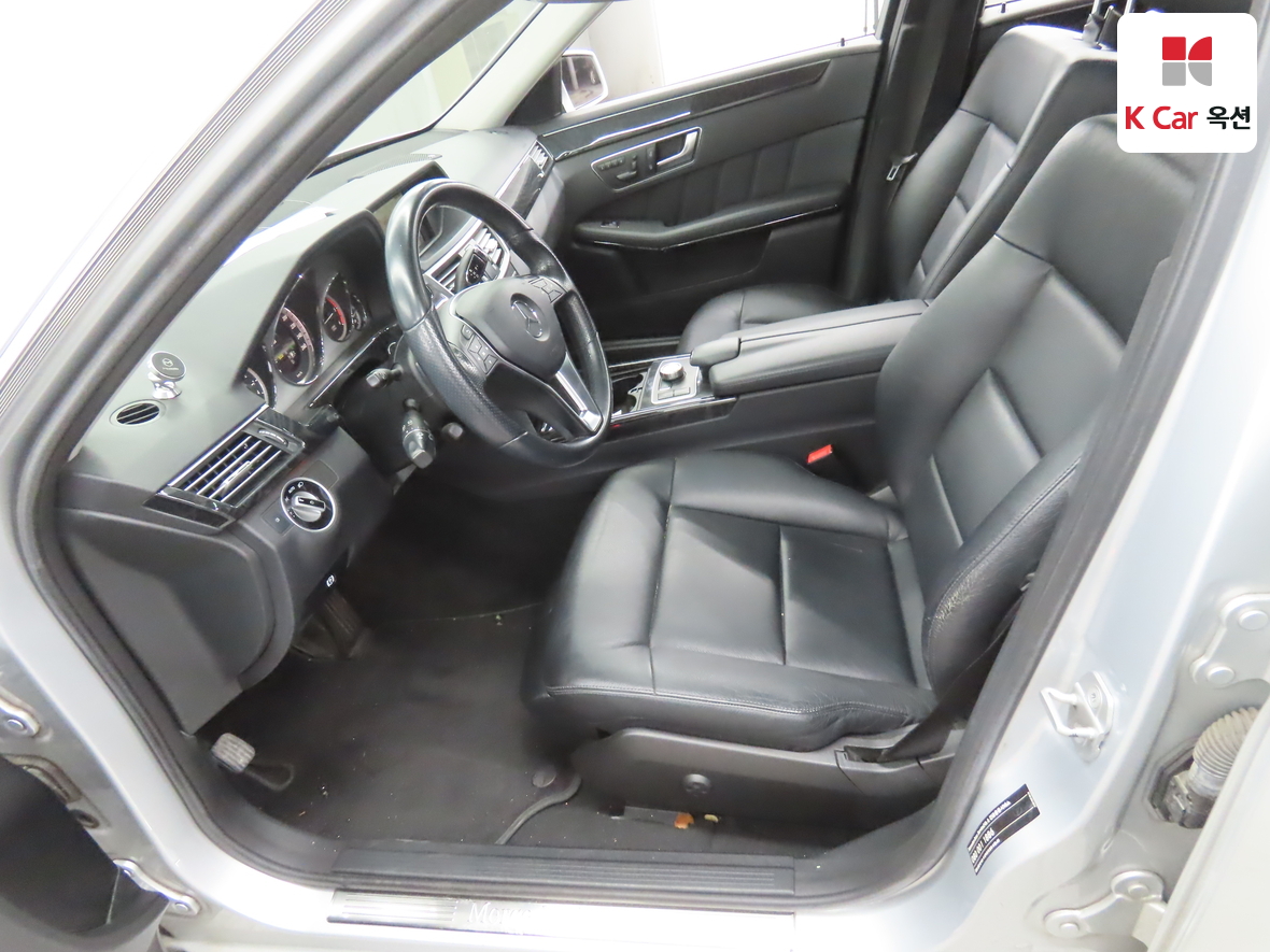 مرسيدس E-CLASS