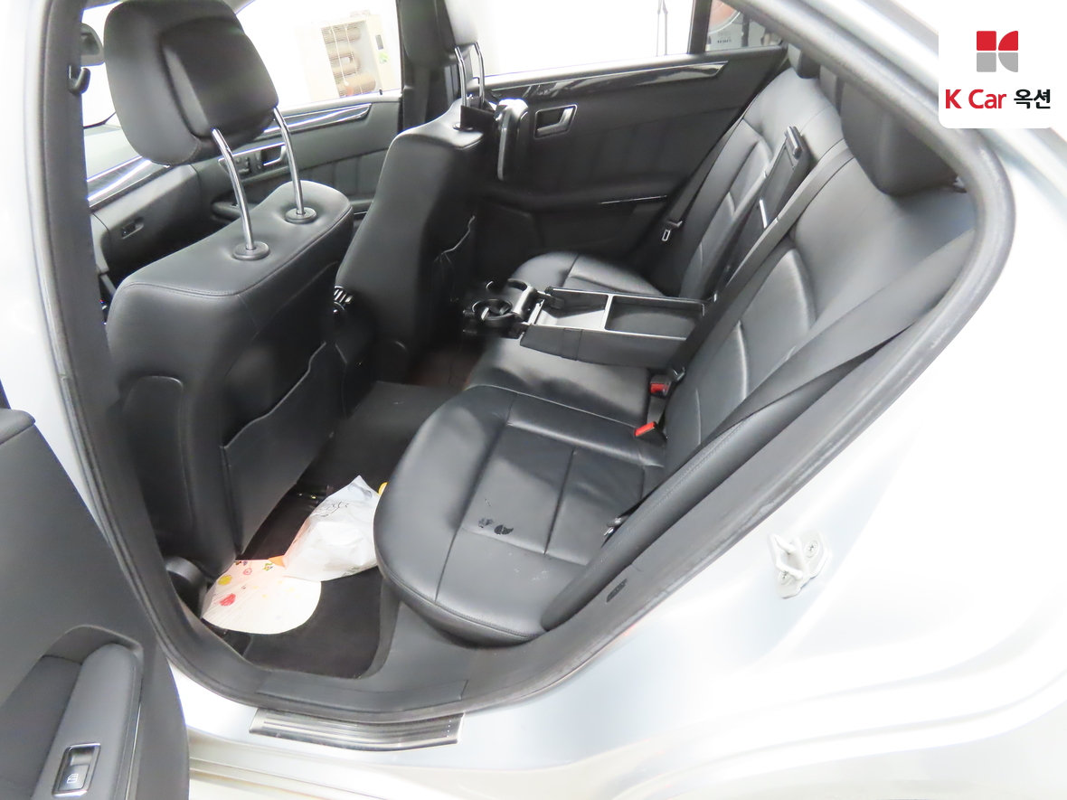 مرسيدس E-CLASS