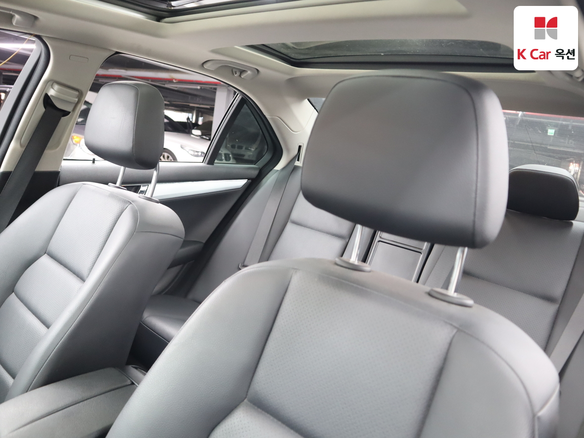 مرسيدس C-CLASS