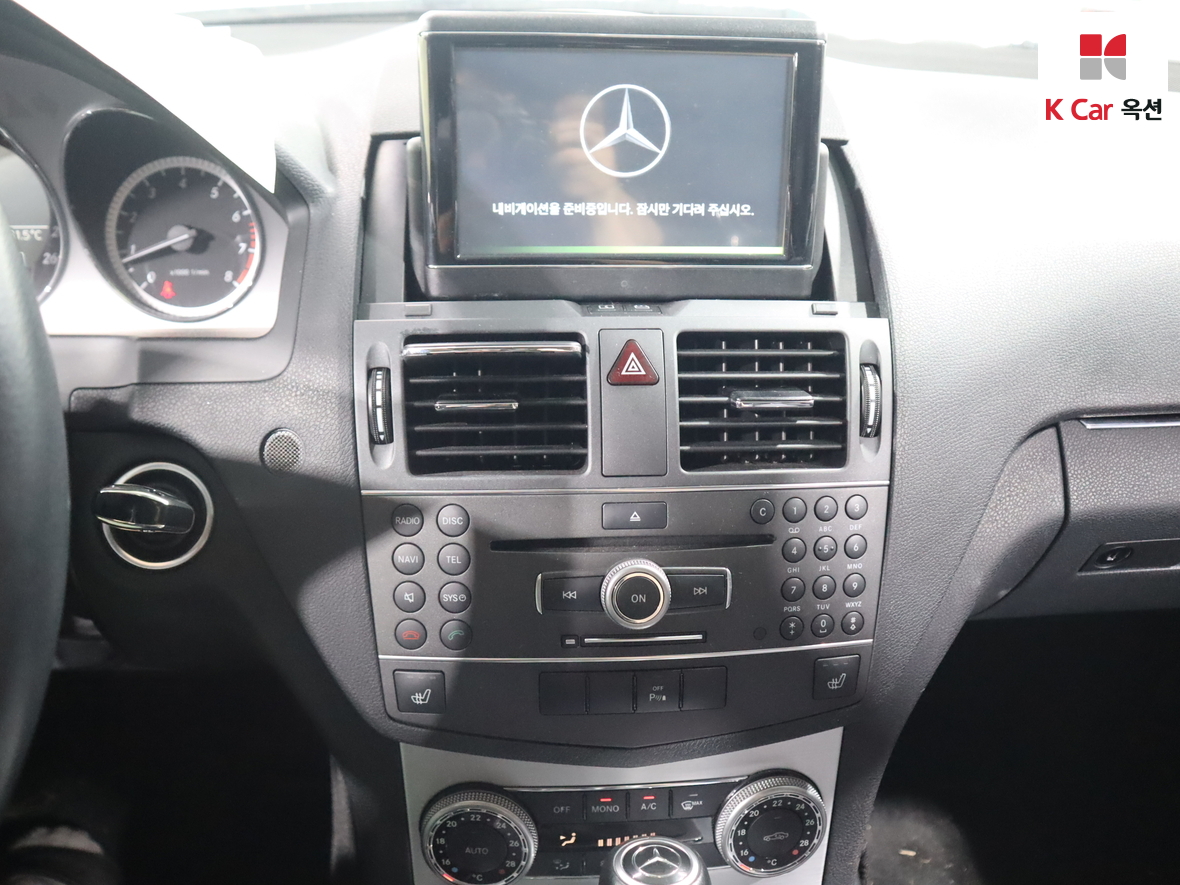 مرسيدس C-CLASS