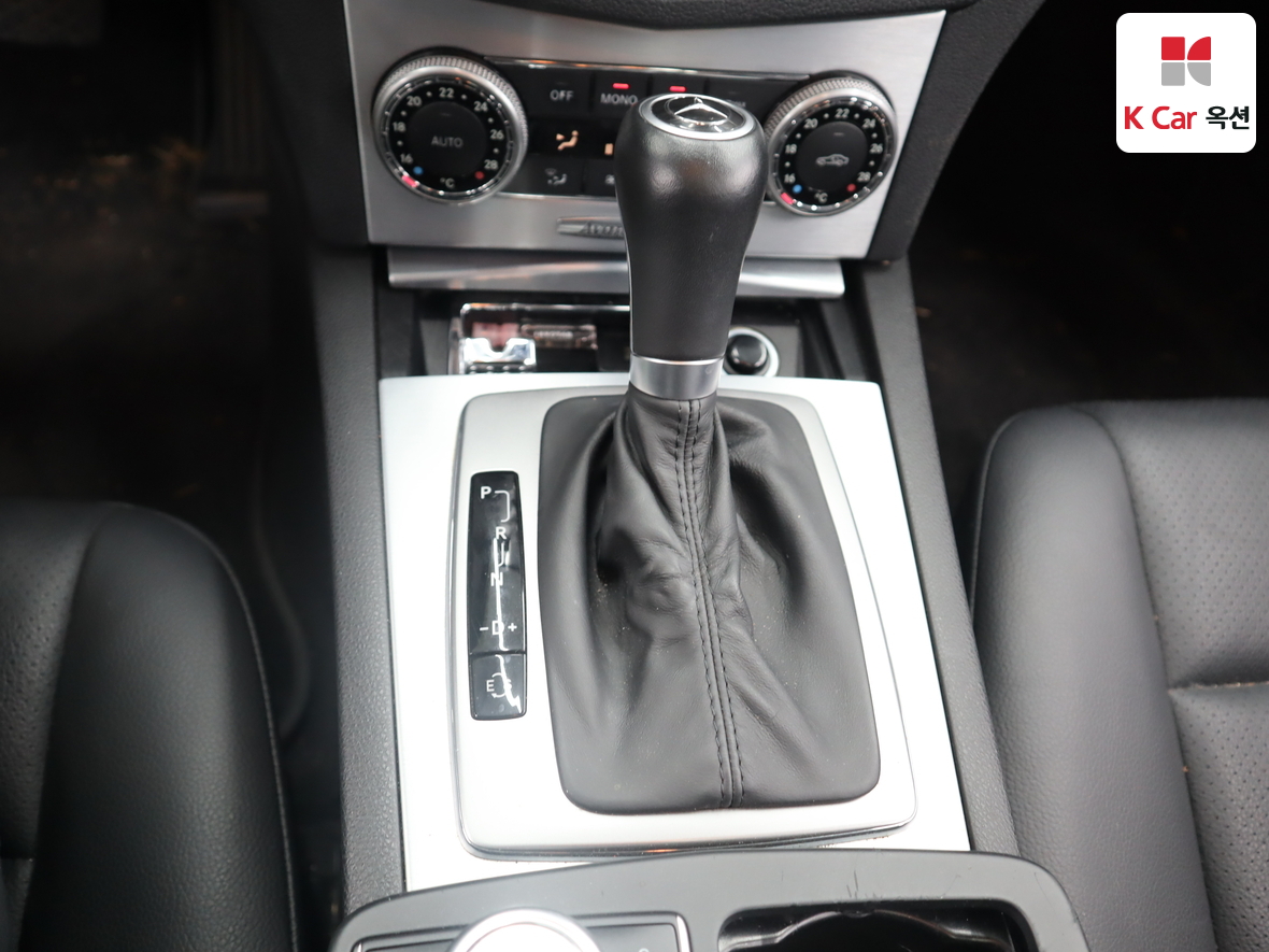 مرسيدس C-CLASS
