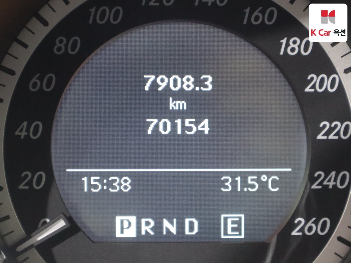 مرسيدس C-CLASS