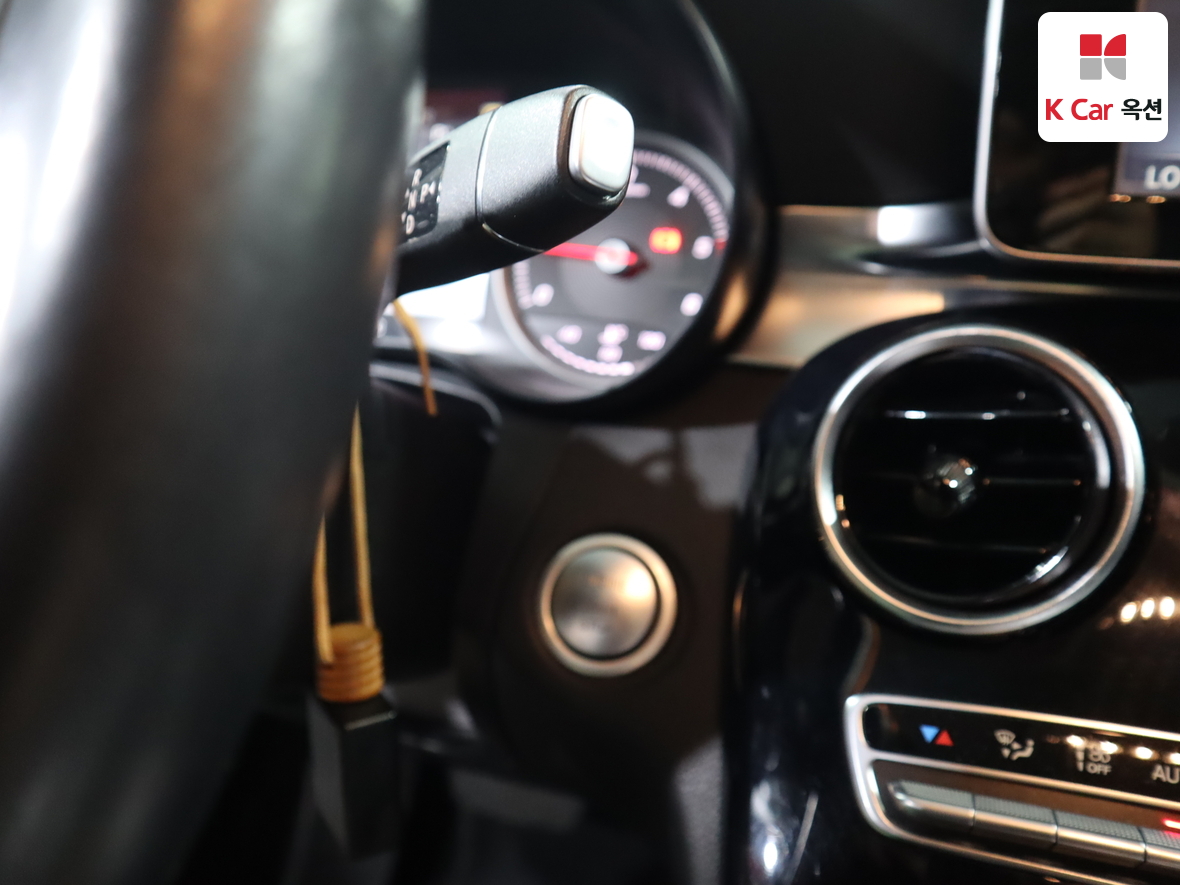 مرسيدس C-CLASS