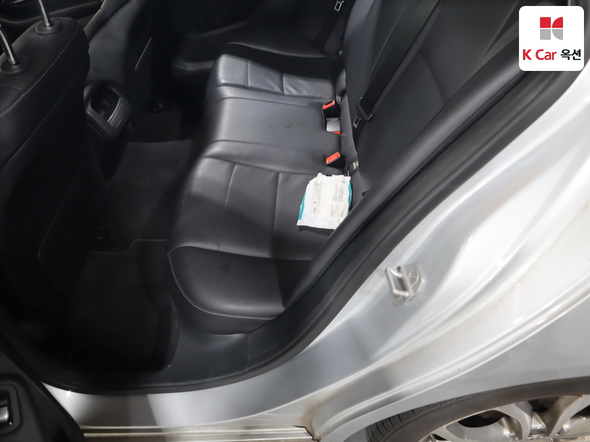 مرسيدس C-CLASS