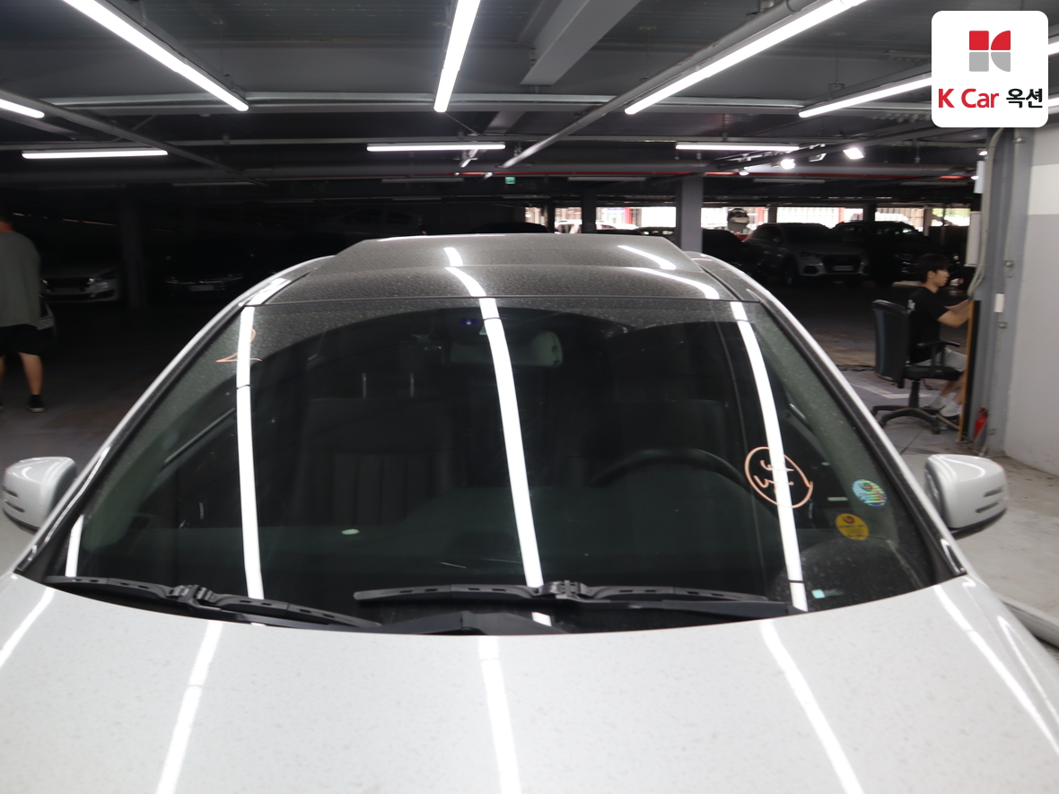 مرسيدس E-CLASS