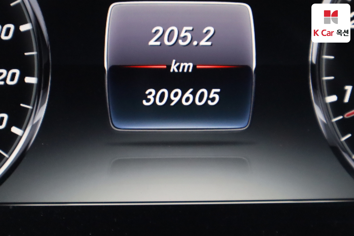 مرسيدس S-CLASS
