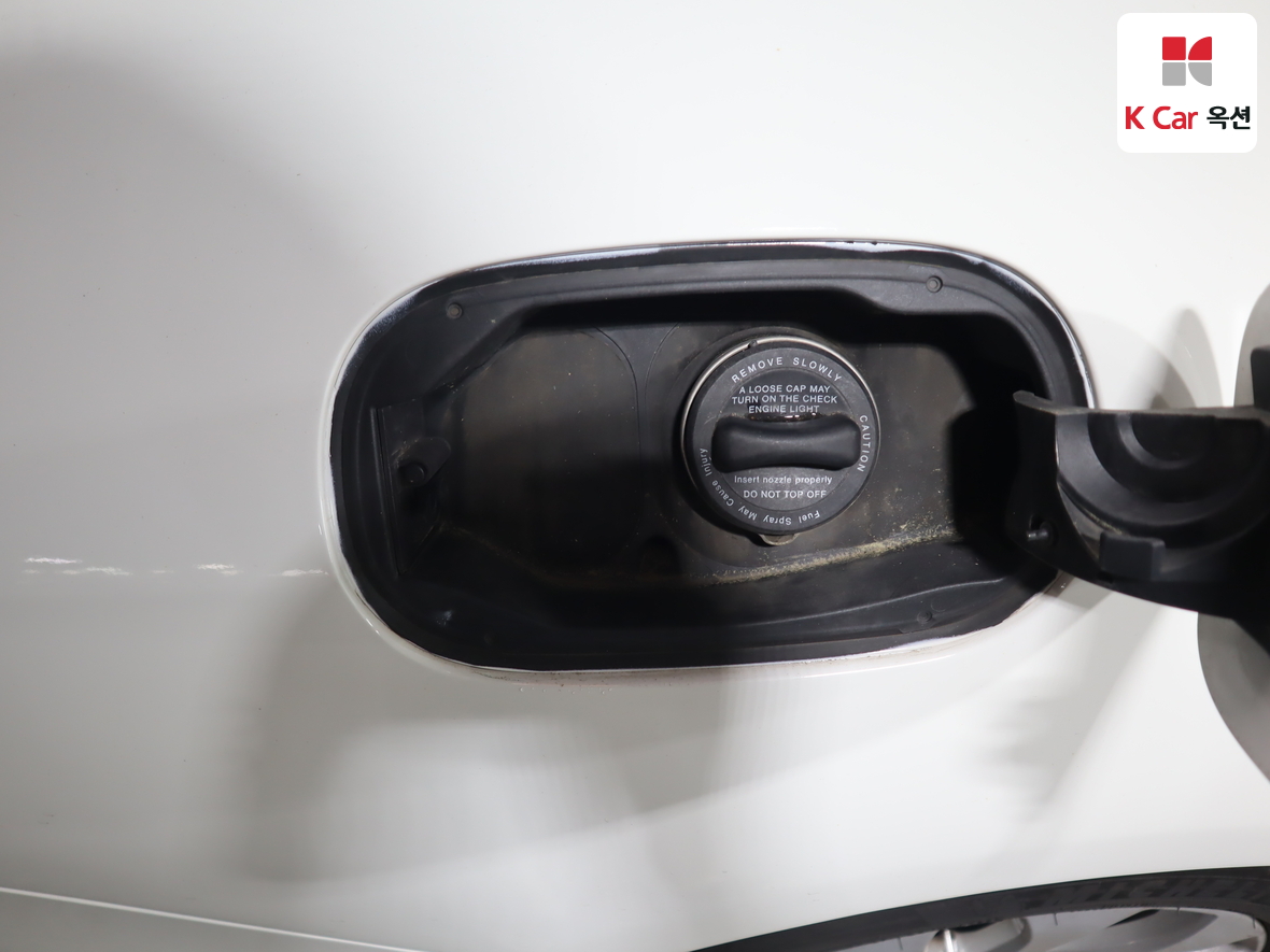 مرسيدس E-CLASS