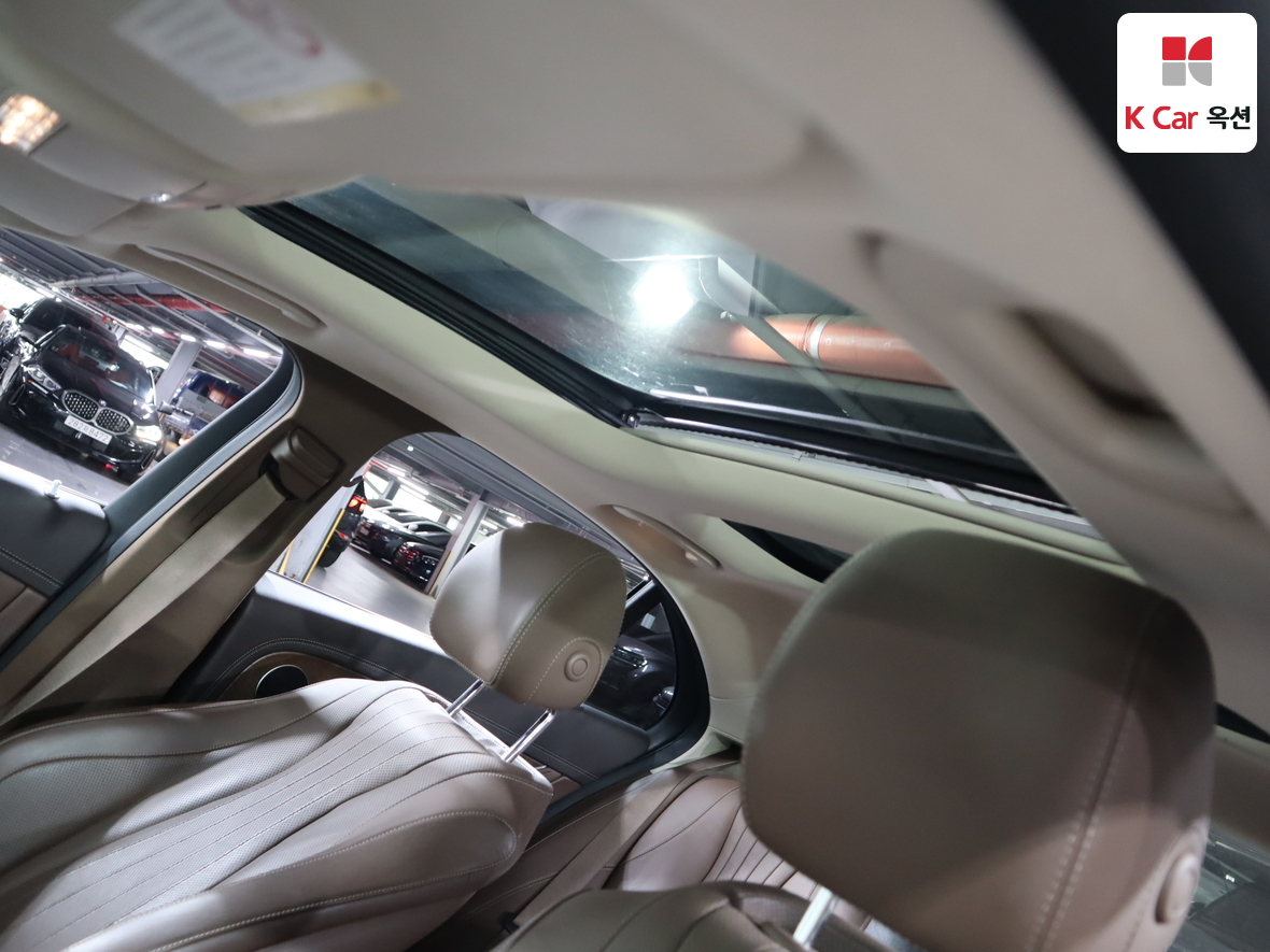 مرسيدس E-CLASS