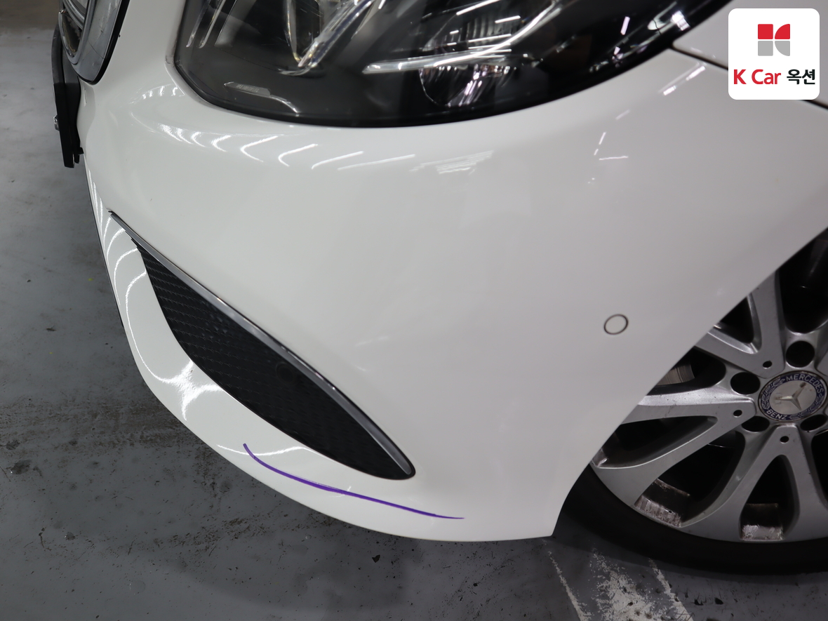 مرسيدس E-CLASS
