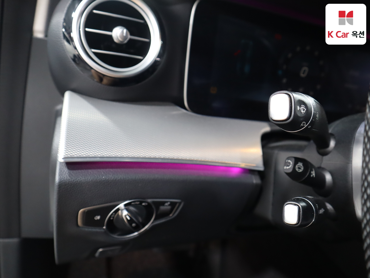 مرسيدس E-CLASS