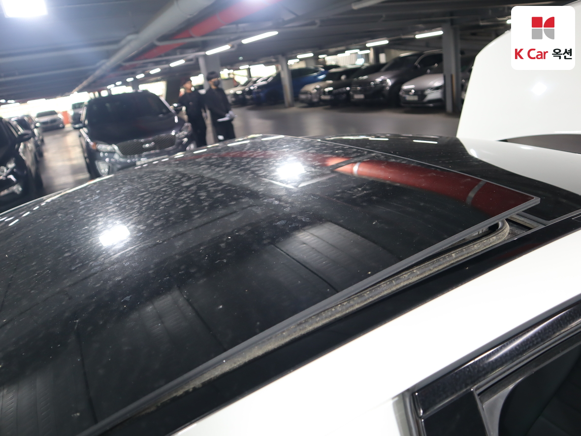 مرسيدس E-CLASS