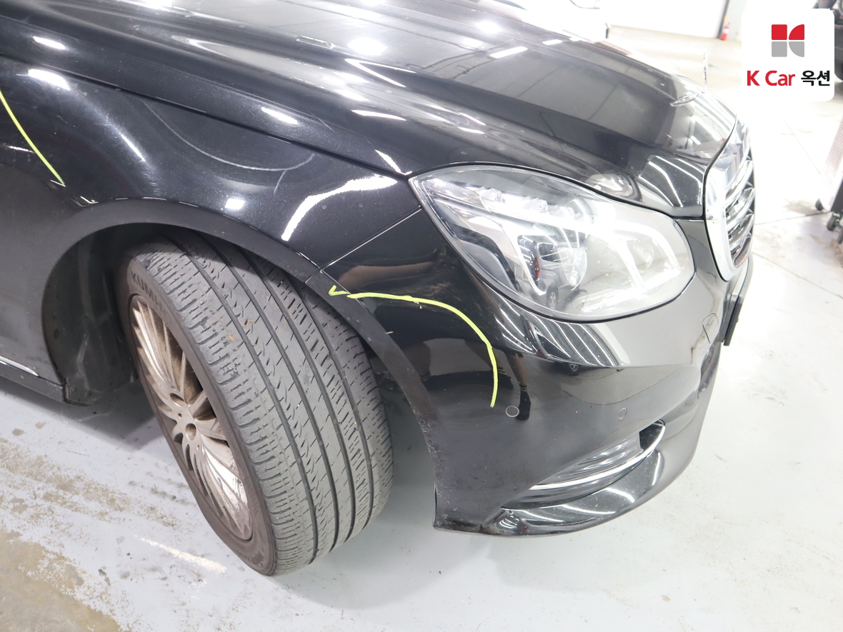 مرسيدس E-CLASS
