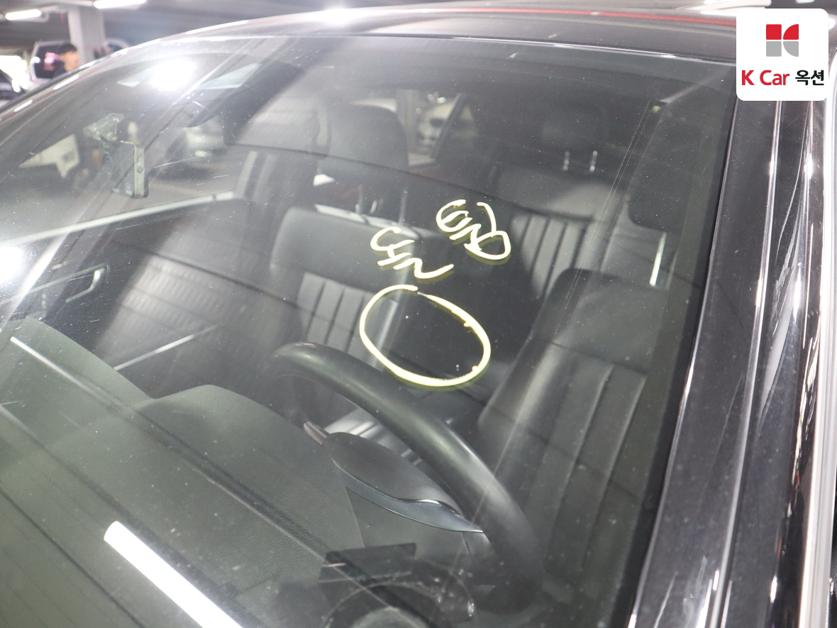 مرسيدس E-CLASS