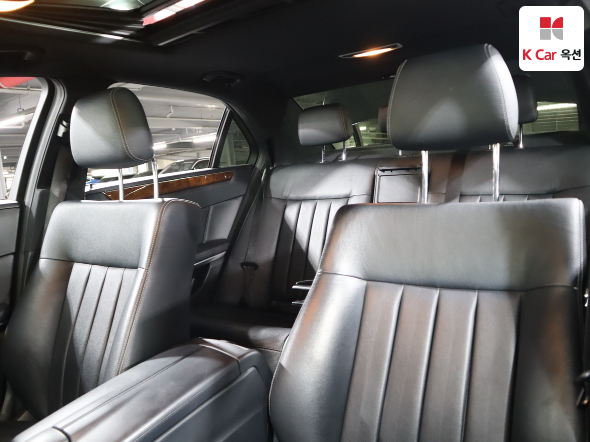 مرسيدس E-CLASS