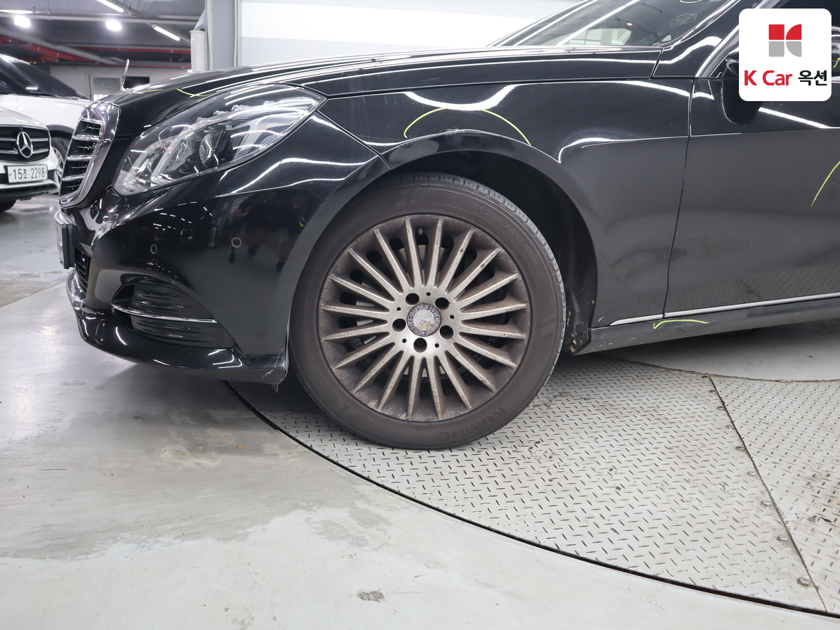 مرسيدس E-CLASS
