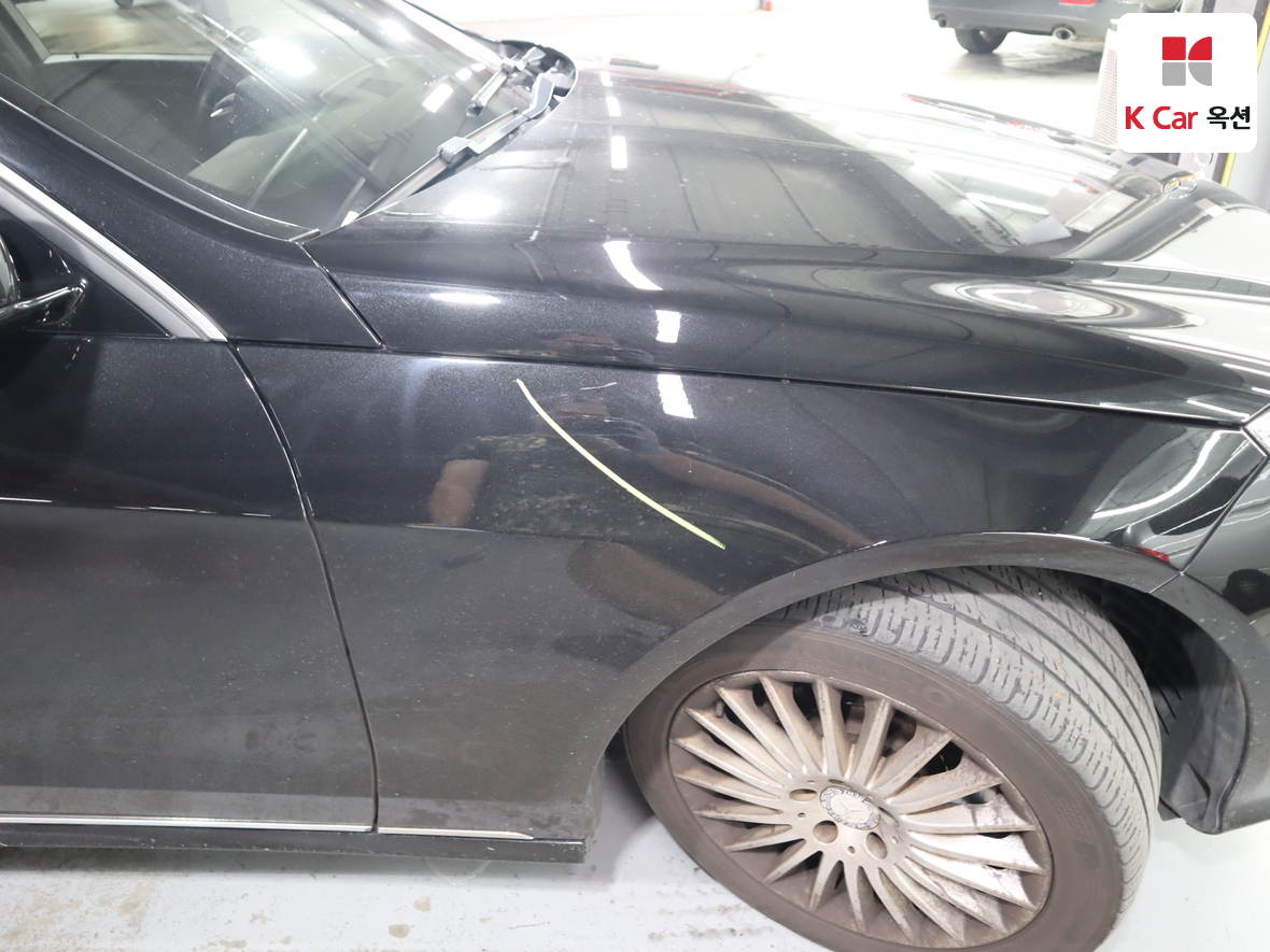 مرسيدس E-CLASS