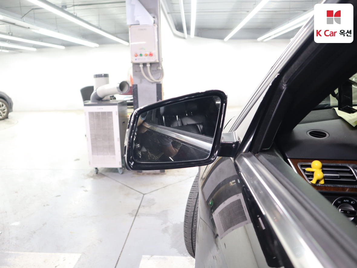مرسيدس E-CLASS
