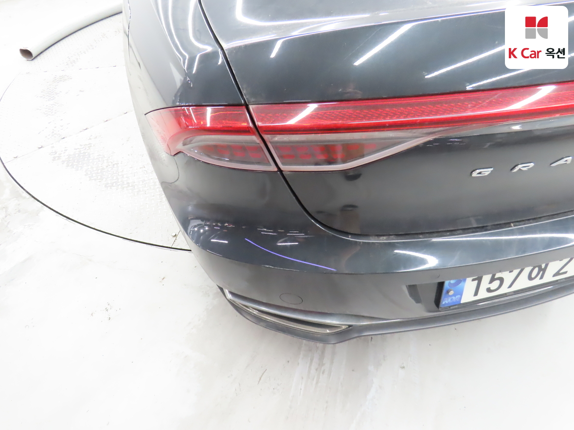 هيونداي - أزيرا - Image 39